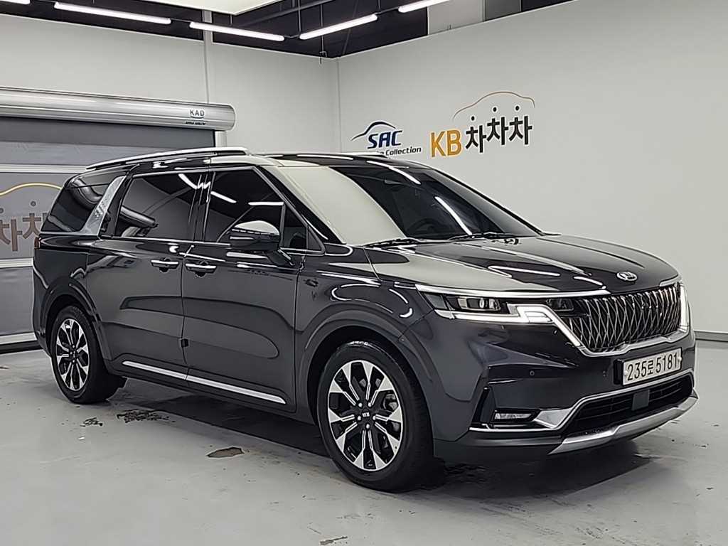 KIA Carnival - Vista 4