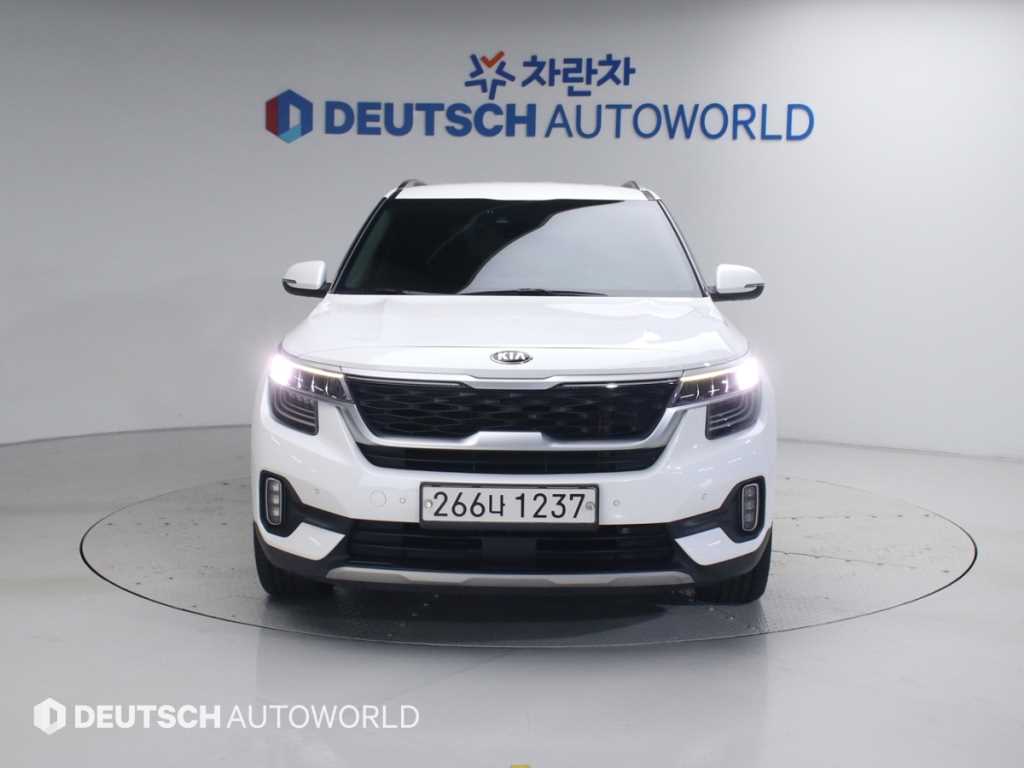 KIA Seltos - Vista 3