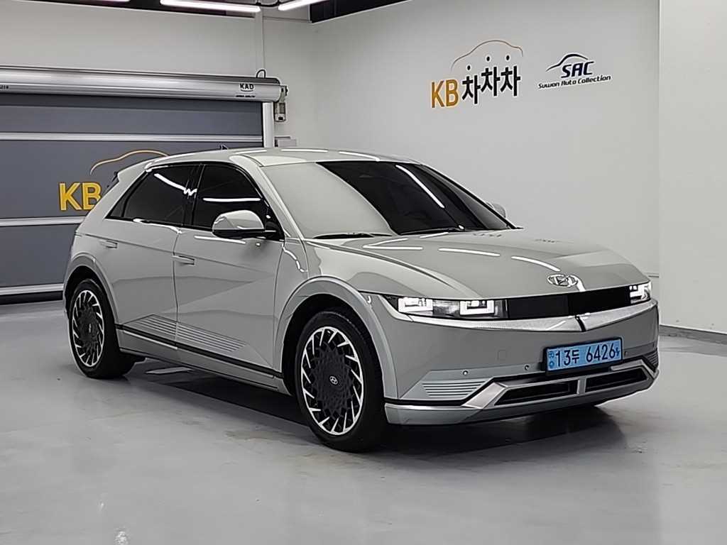 HYUNDAI Ioniq 5 - Vista 4