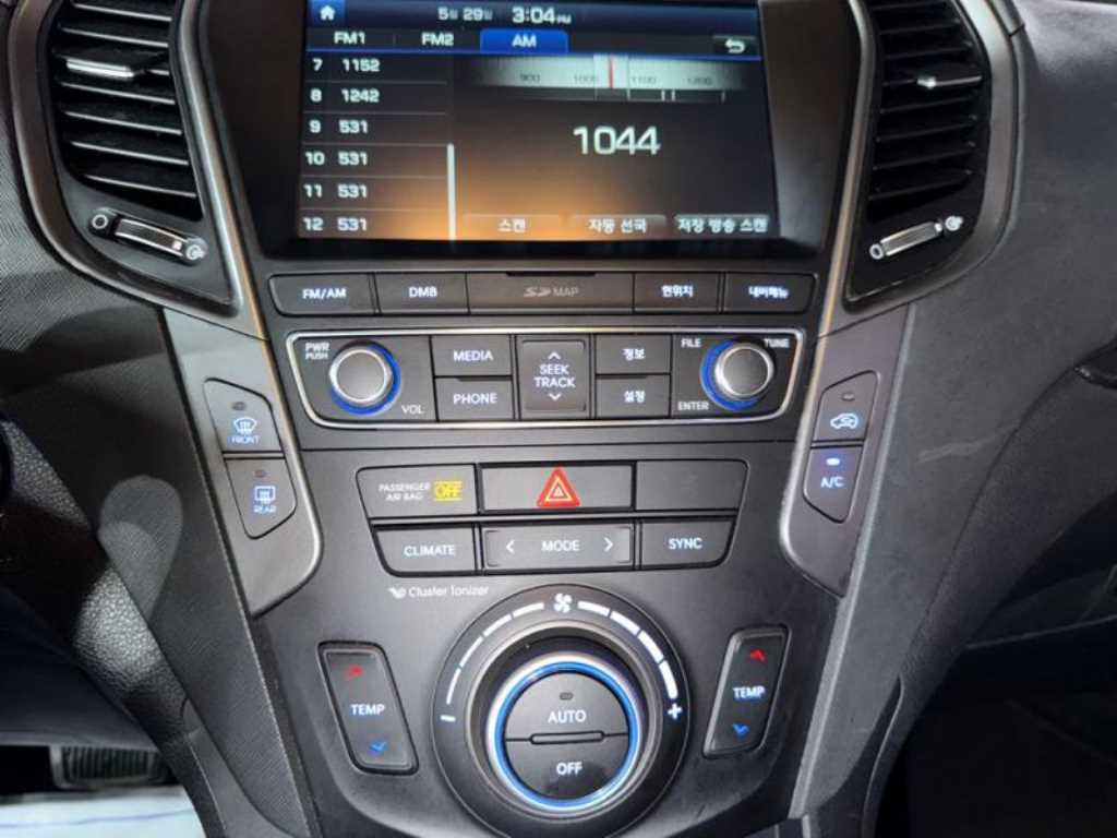 HYUNDAI Santa Fe - Vista 10