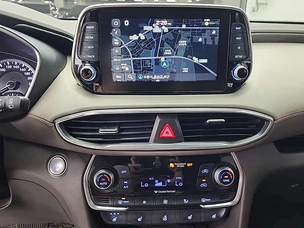 HYUNDAI Santa Fe - Vista 10