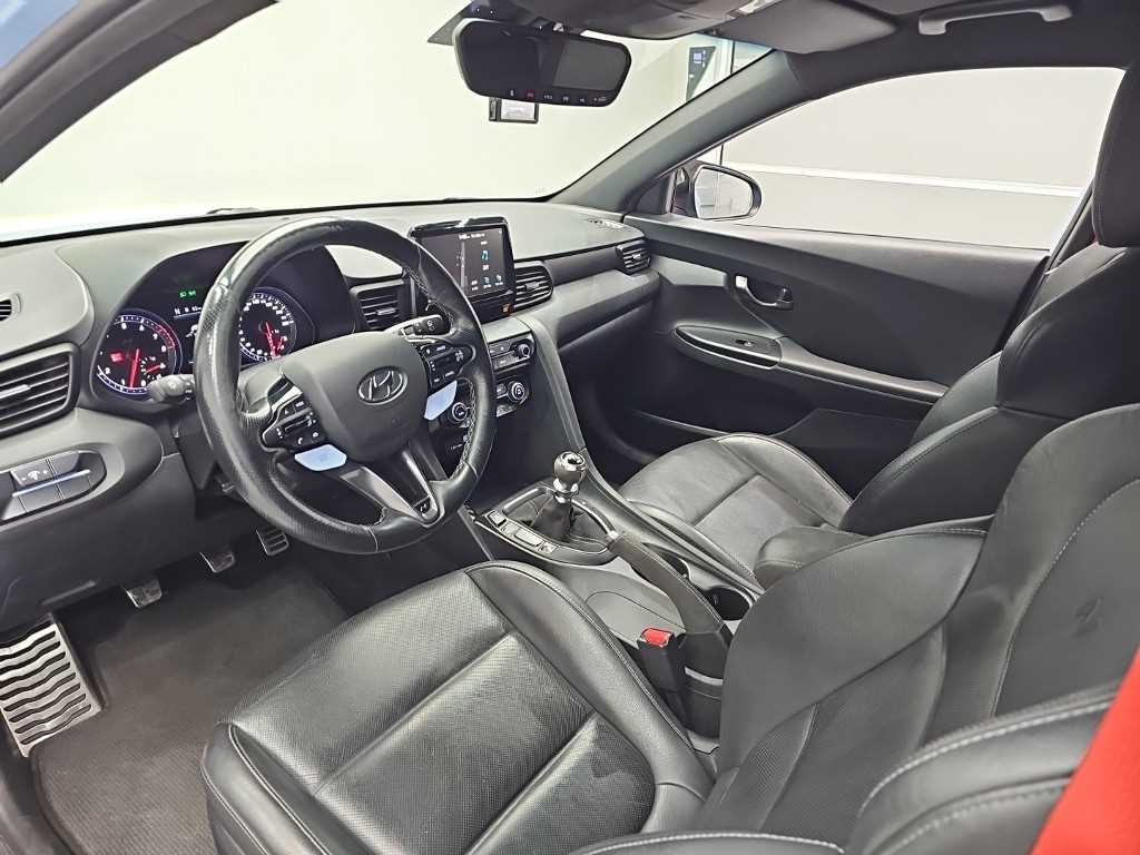HYUNDAI Veloster - Vista 7