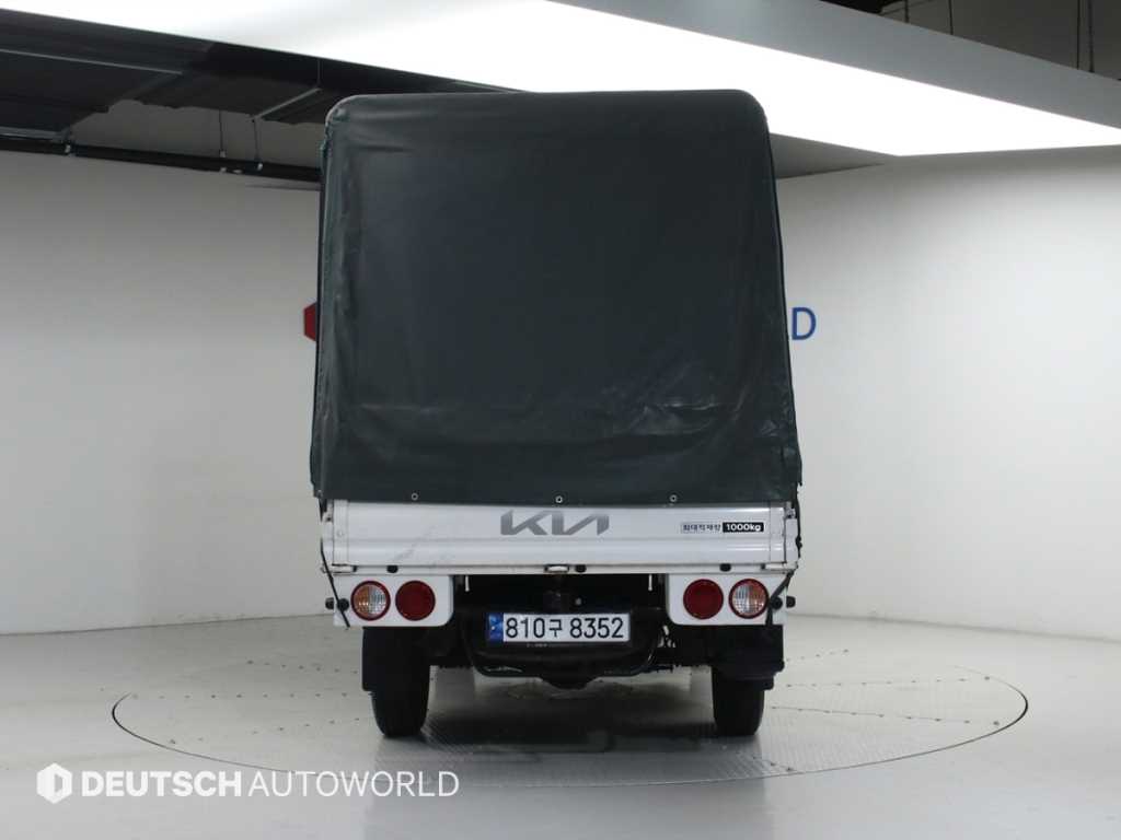 Small Truck Cargo (small) - Vista 4