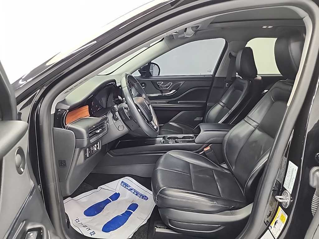 Lincoln Corsair - Vista 11