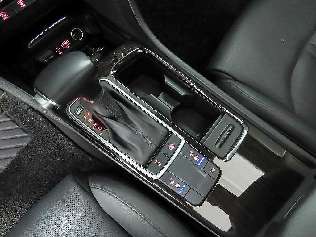 KIA K5 - Vista 10
