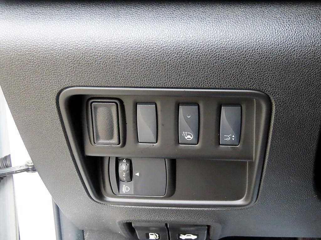 SAMSUNG QM6 2020 Blanco - Importación desde Corea - HF Imports Iquique - Foto 13