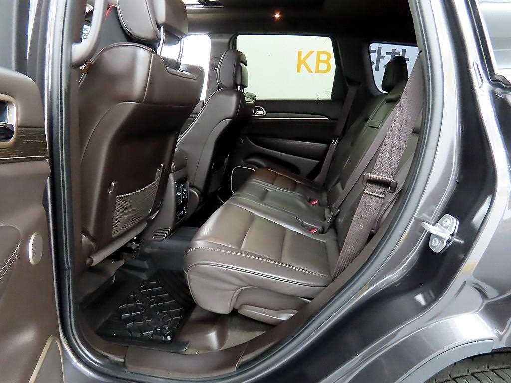 Jeep Cherokee - Vista 6