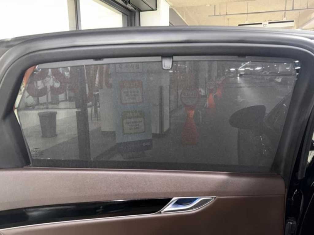 Genesis G80 2022 Negro - Importación desde Corea - HF Imports Iquique - Foto 13