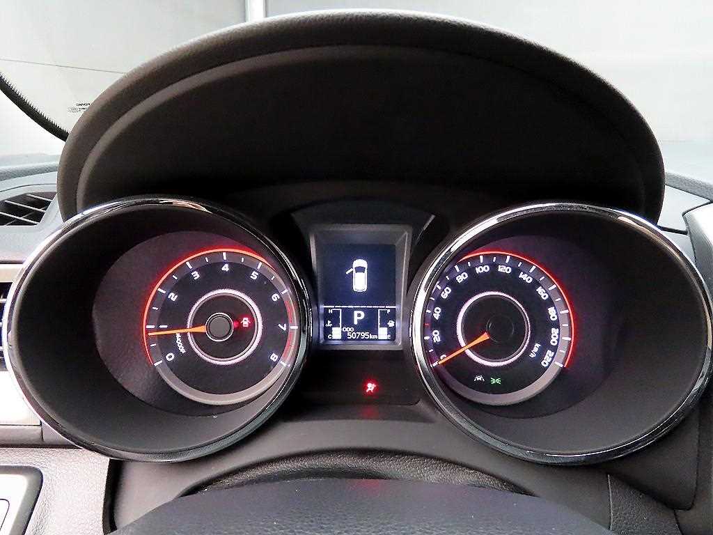 Ssangyong Tivoli - Vista 8