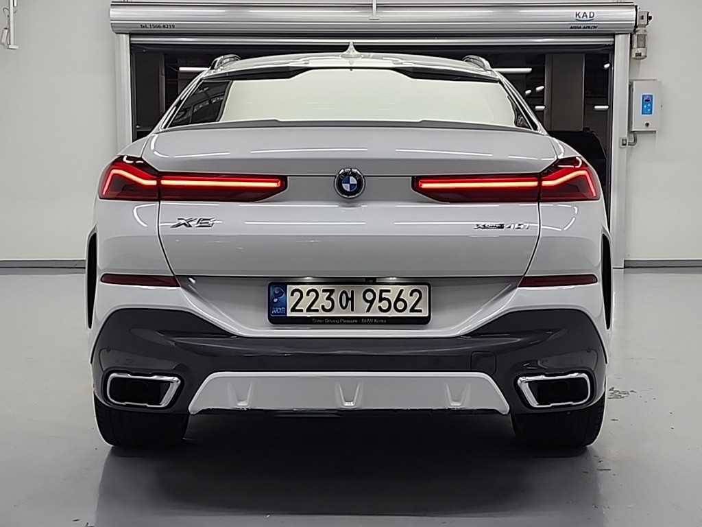 BMW X6 - Vista 3