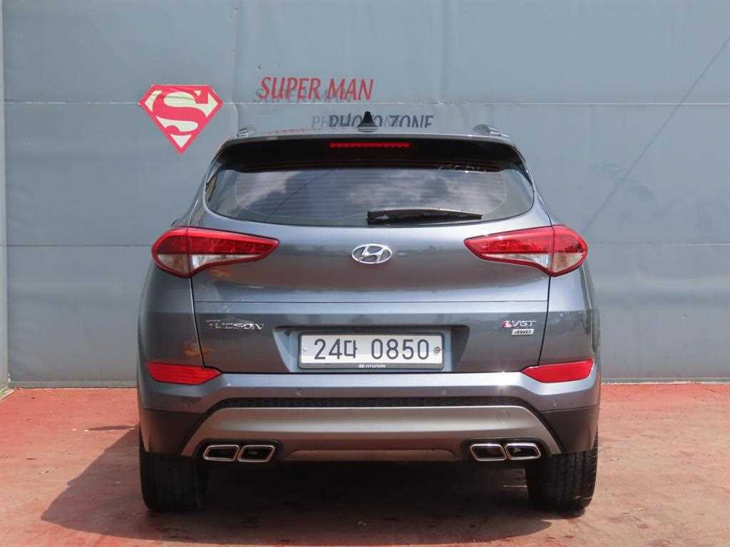 HYUNDAI Tucson - Vista 4