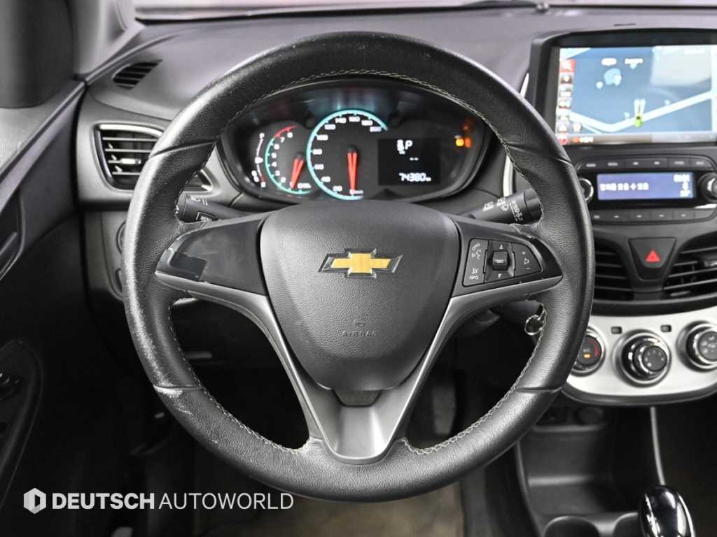Chevrolet Spark 2017 Blanco - Importación desde Corea - HF Imports Iquique - Foto 14