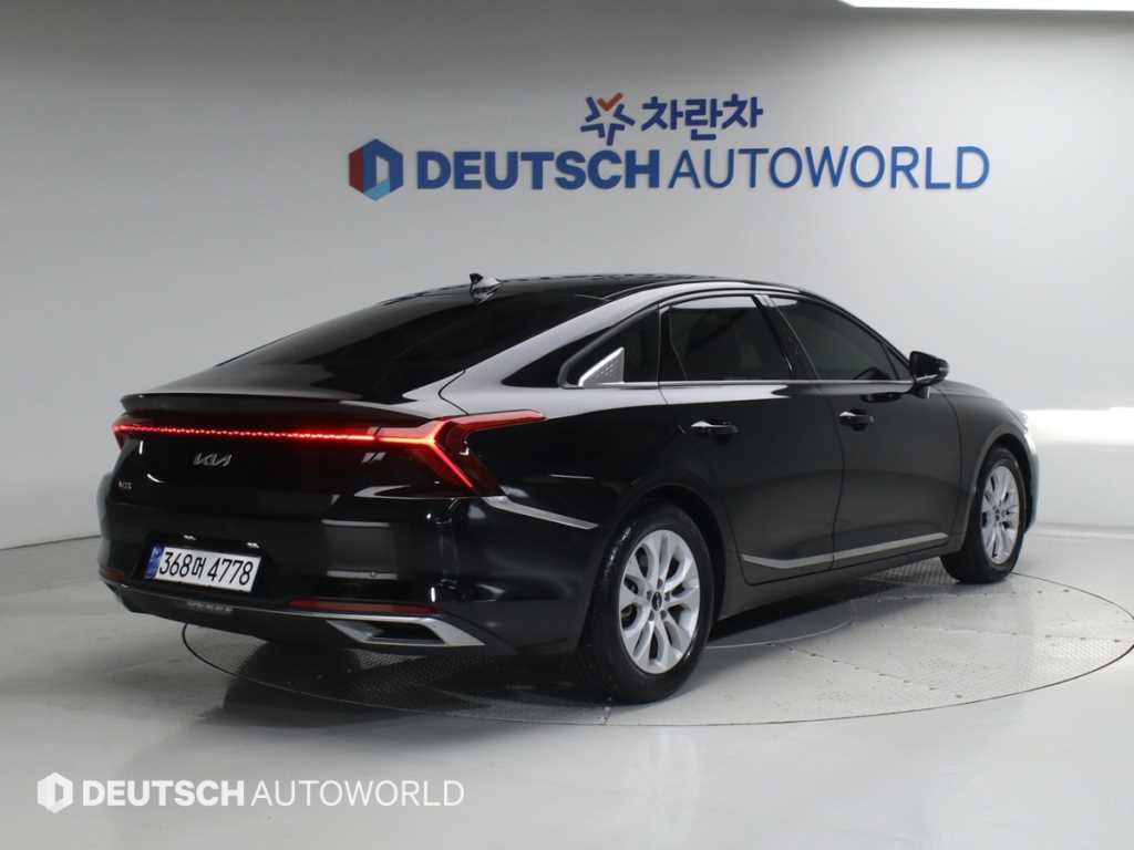 KIA K8 - Vista 2