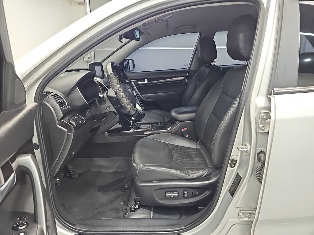 KIA Sorento - Vista 11