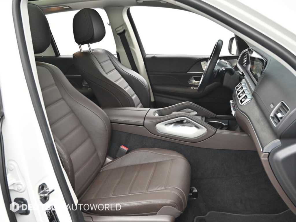 Mercedes Benz GLE Class - Vista 10