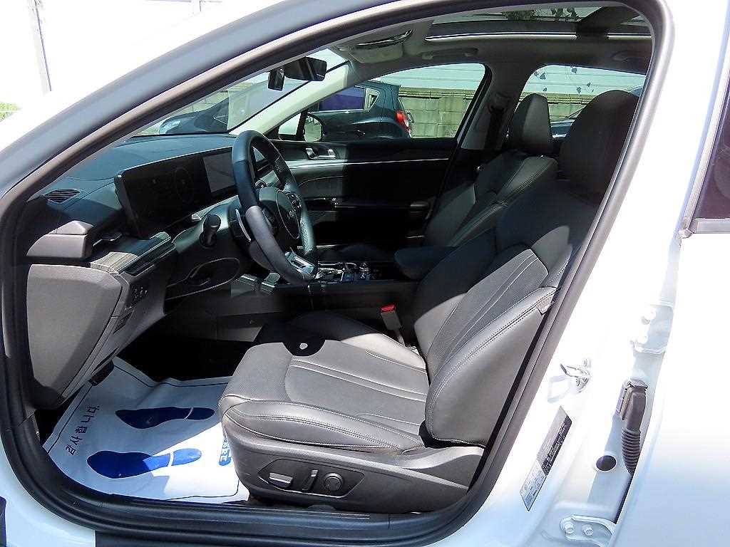 KIA K5 - Vista 5