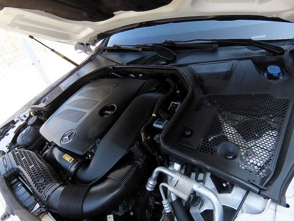 Mercedes Benz C Class 2020 Blanco - Importación desde Corea - HF Imports Iquique - Foto 19