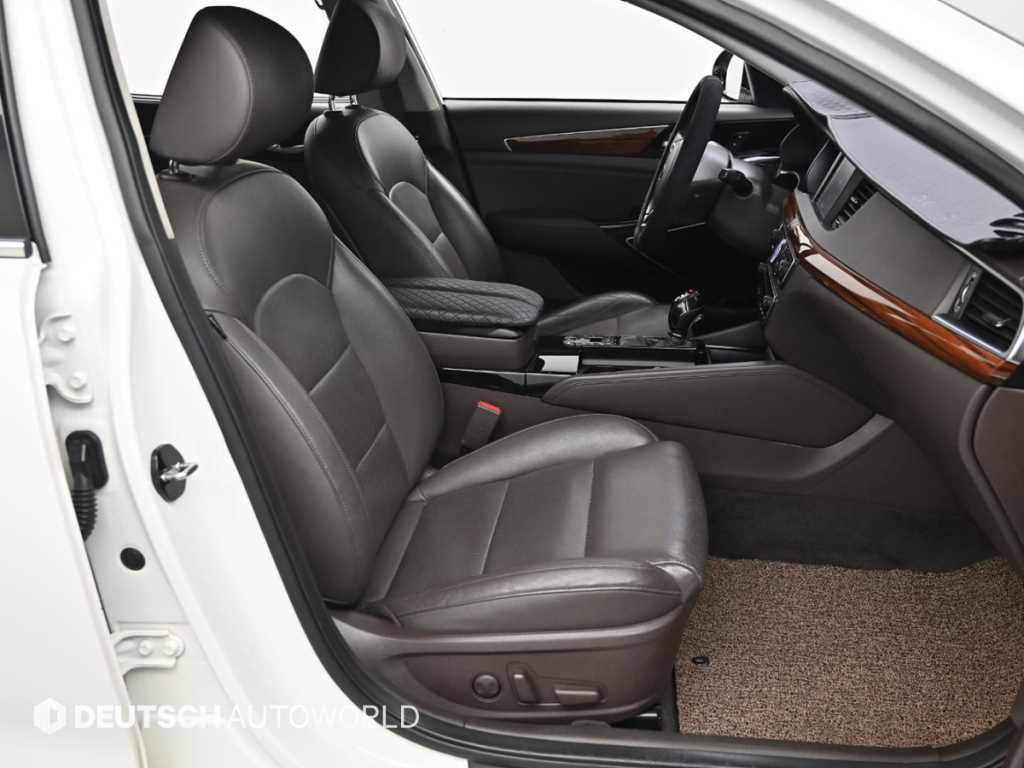 KIA K7 2017 Blanco - Importación desde Corea - HF Imports Iquique - Foto 13