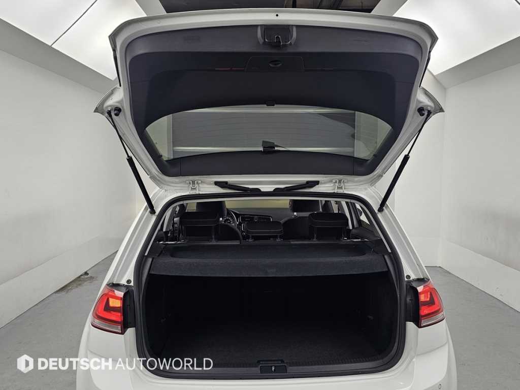 Volkswagen Golf 2015 Blanco - Importación desde Corea - HF Imports Iquique - Foto 19