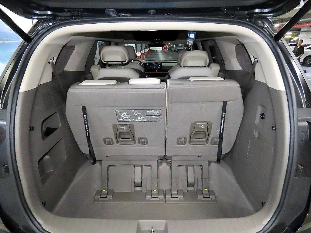 KIA Carnival 2025 Negro - Importación desde Corea - HF Imports Iquique - Foto 15