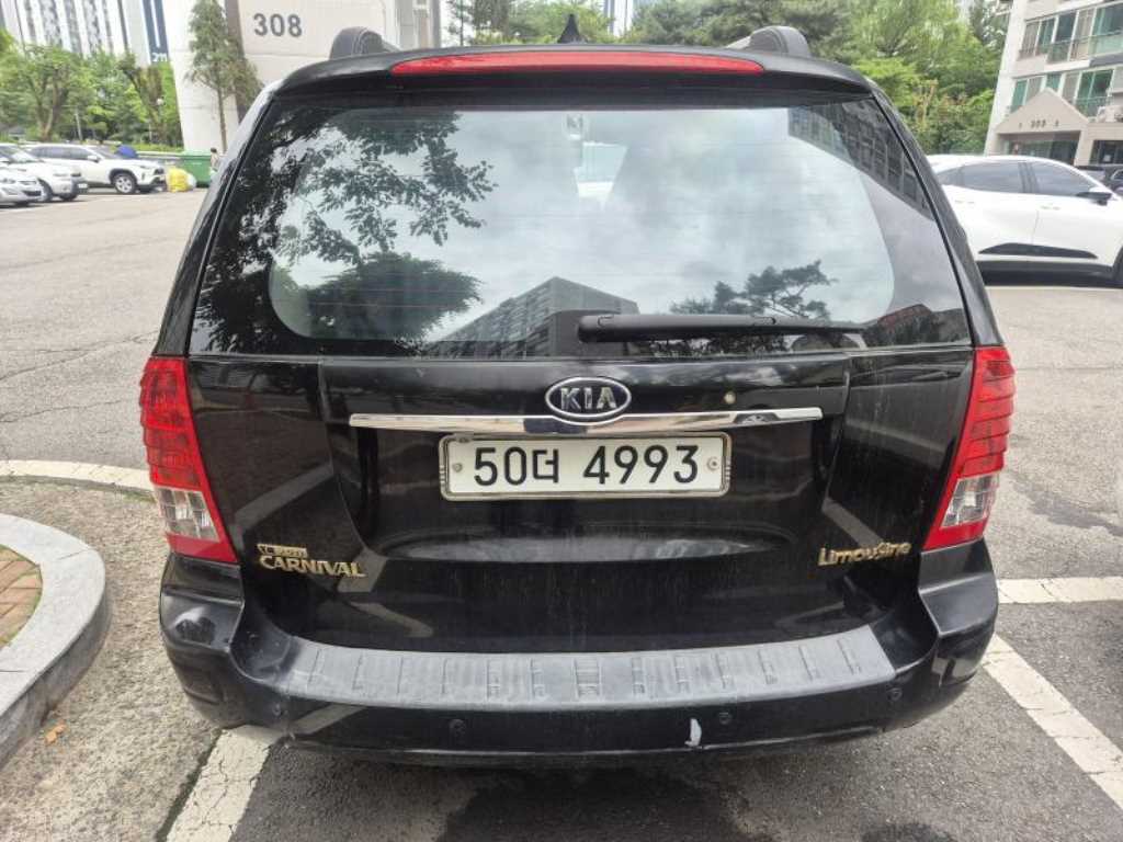 KIA Carnival - Vista 2