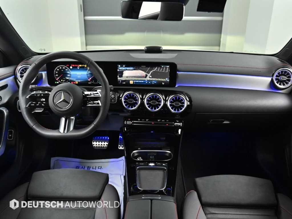 Mercedes Benz GLA Class - Vista 7