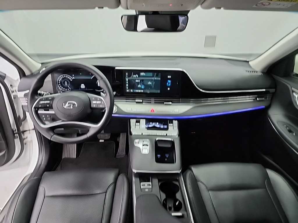 HYUNDAI Grandeur - Vista 7