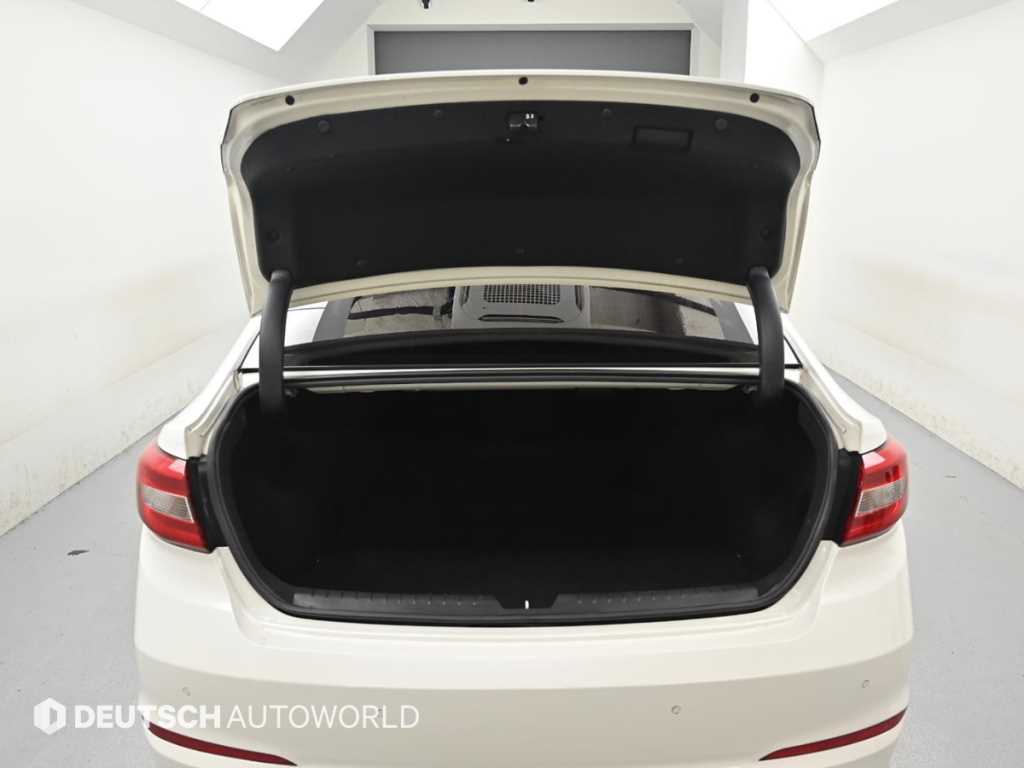 HYUNDAI Sonata 2015 Blanco - Importación desde Corea - HF Imports Iquique - Foto 19