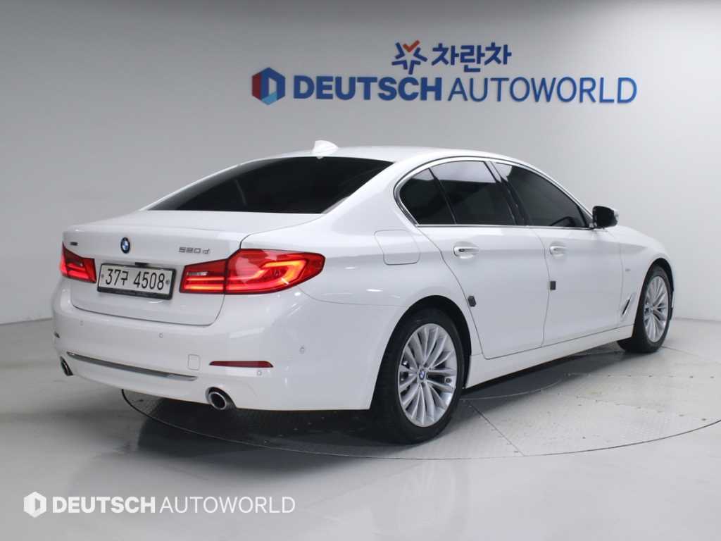 BMW 5 Series - Vista 2