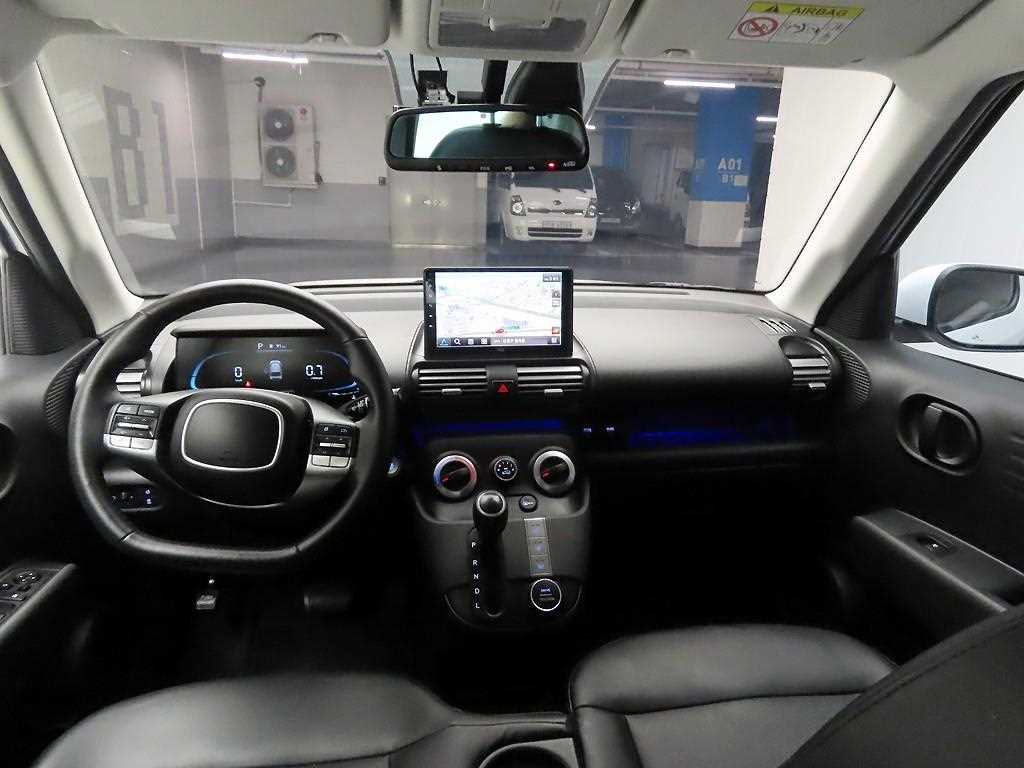HYUNDAI Casper - Vista 6