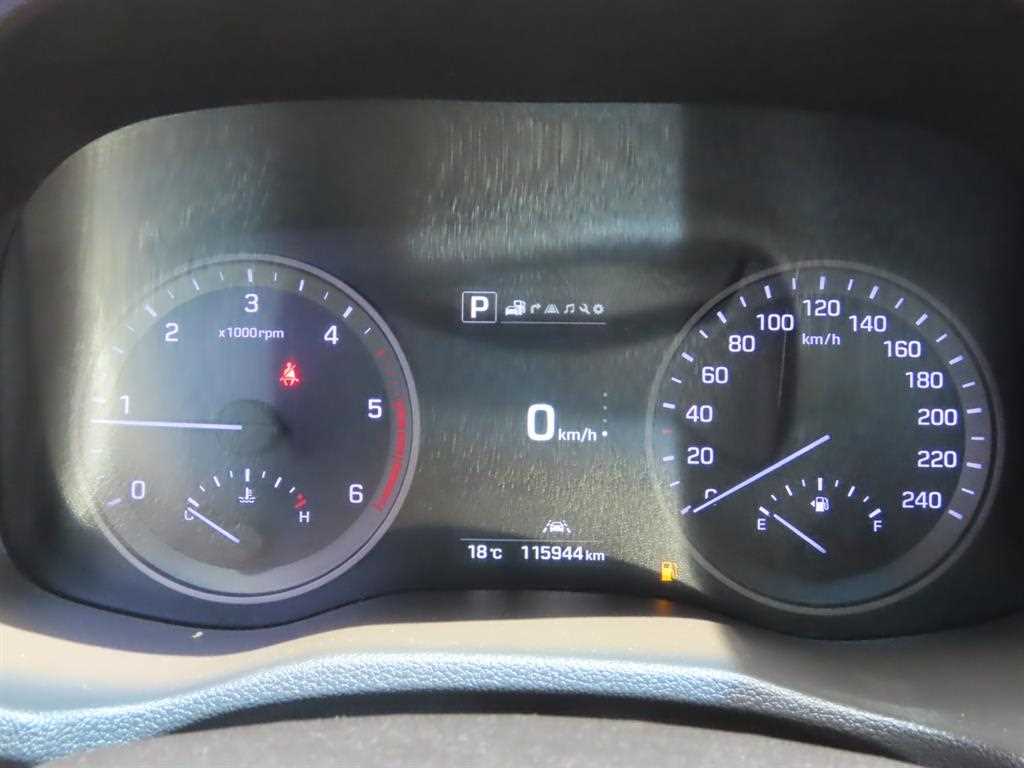 HYUNDAI Tucson - Vista 10