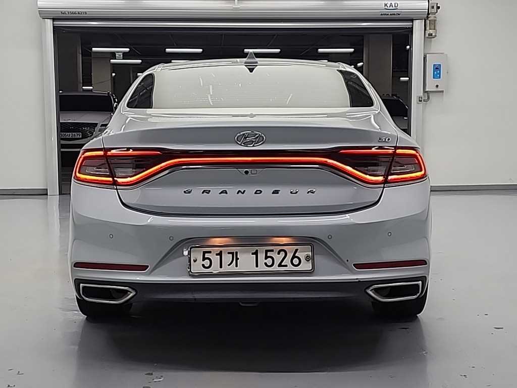 HYUNDAI Grandeur - Vista 3