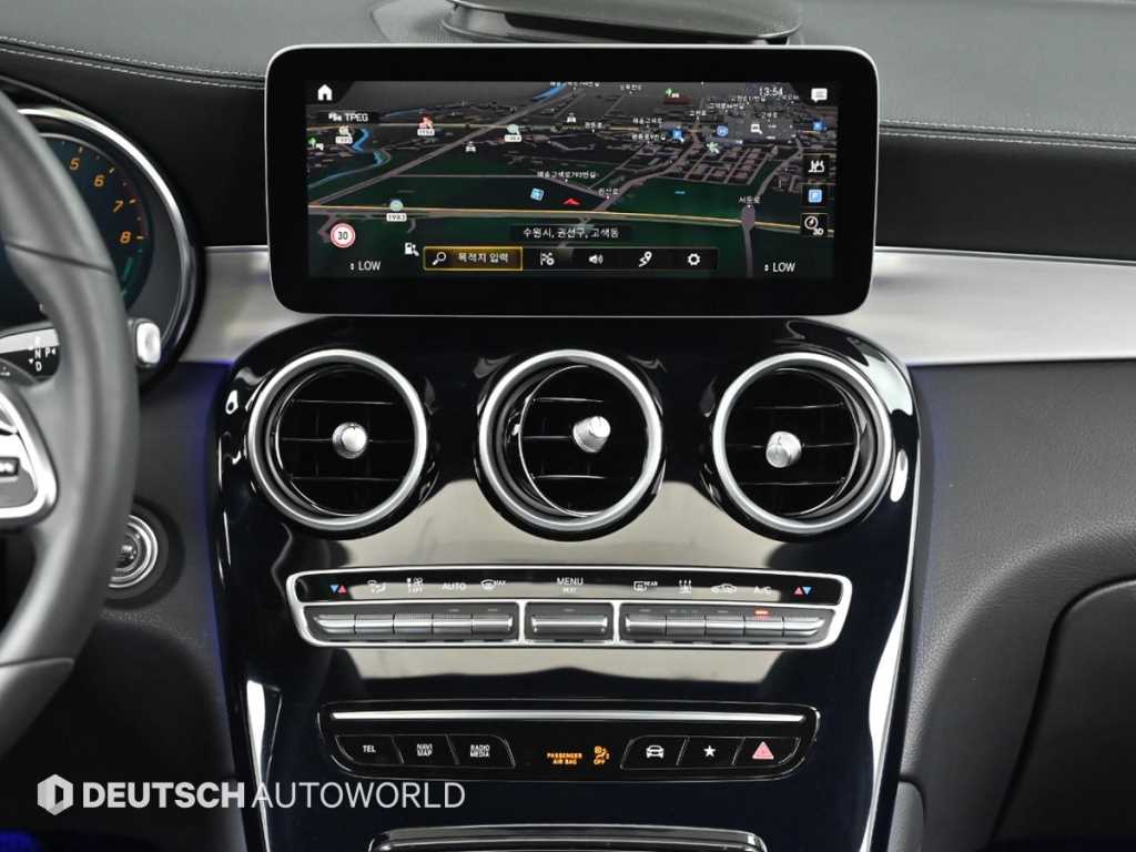 Mercedes Benz GLC Class 2021 Plateado - Importación desde Corea - HF Imports Iquique - Foto 14