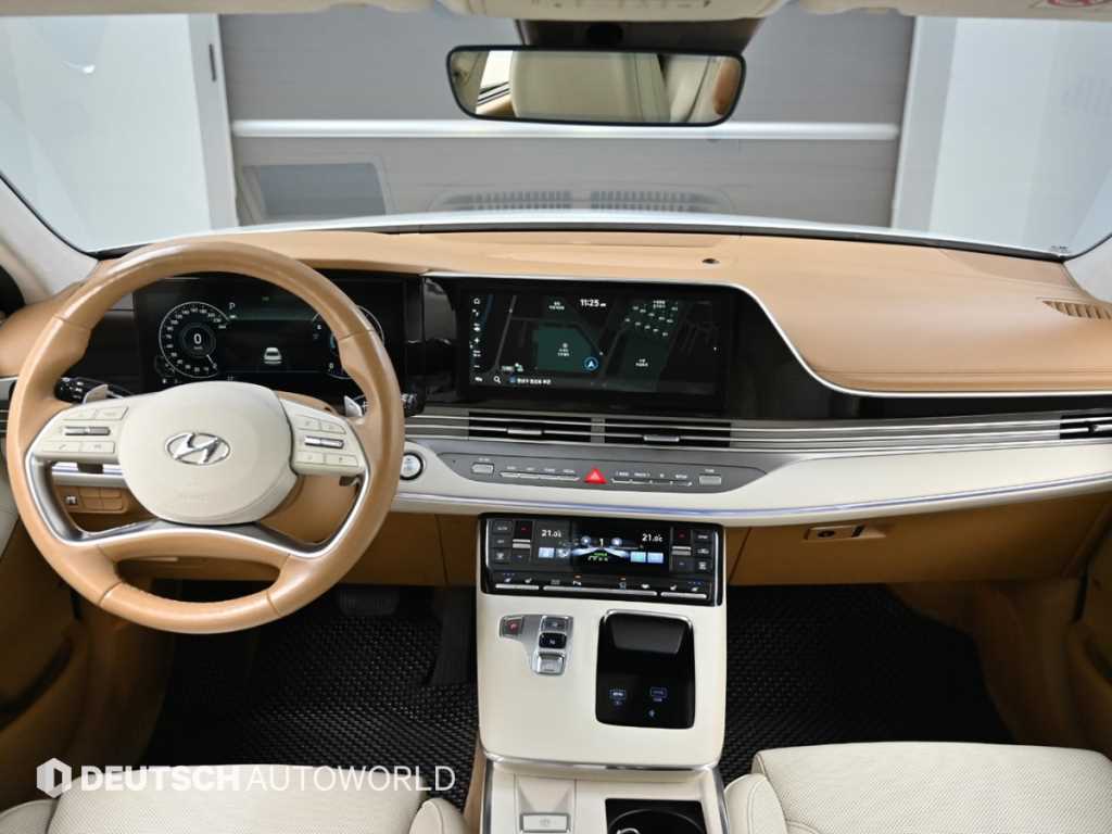HYUNDAI Grandeur - Vista 10
