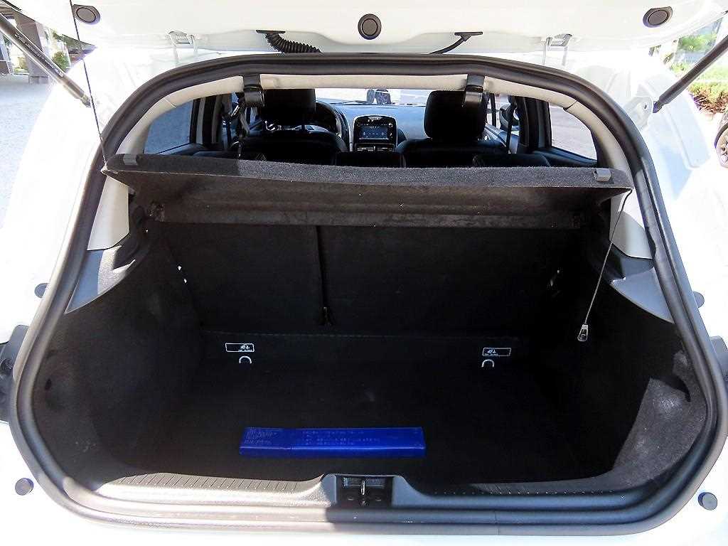 SAMSUNG Clio 2019 Blanco - Importación desde Corea - HF Imports Iquique - Foto 17