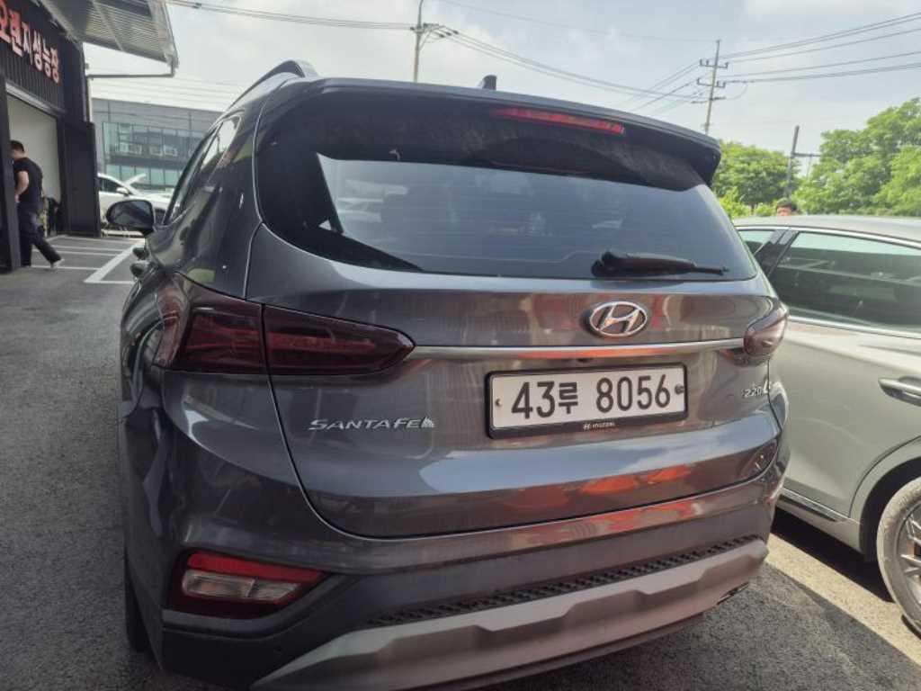 HYUNDAI Santa Fe - Vista 3