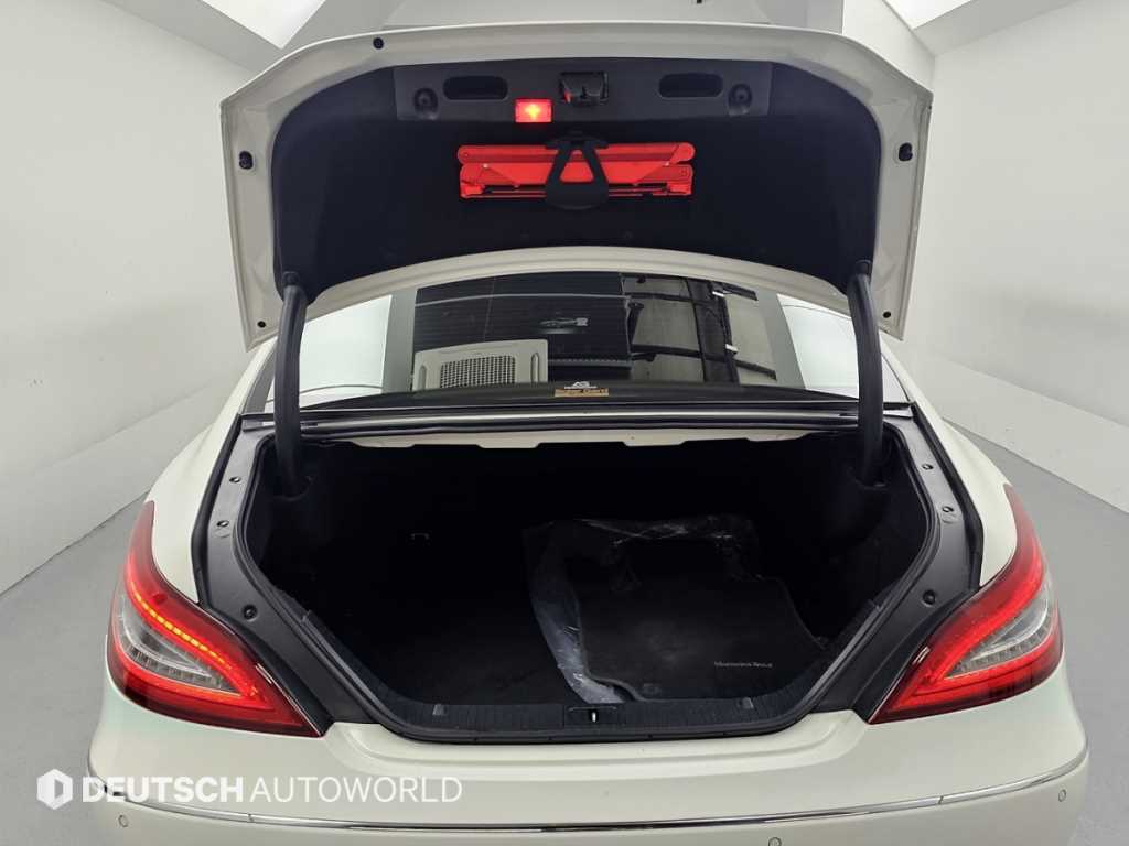 Mercedes Benz CLS Class 2017 Blanco - Importación desde Corea - HF Imports Iquique - Foto 20