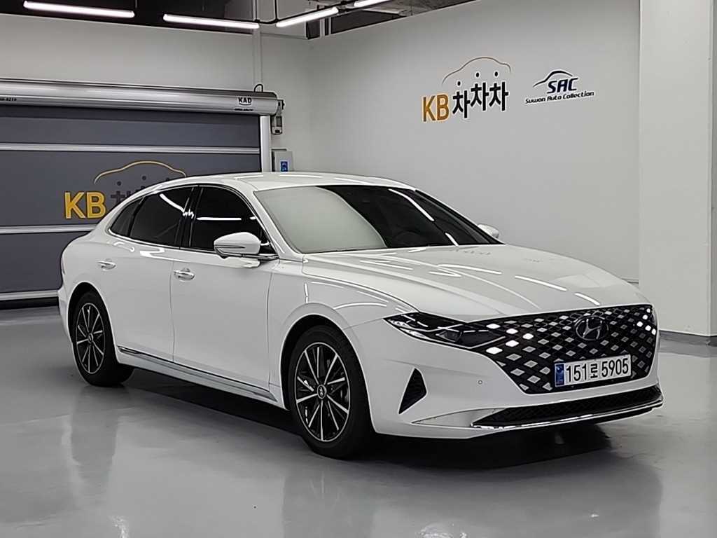 HYUNDAI Grandeur - Vista 4