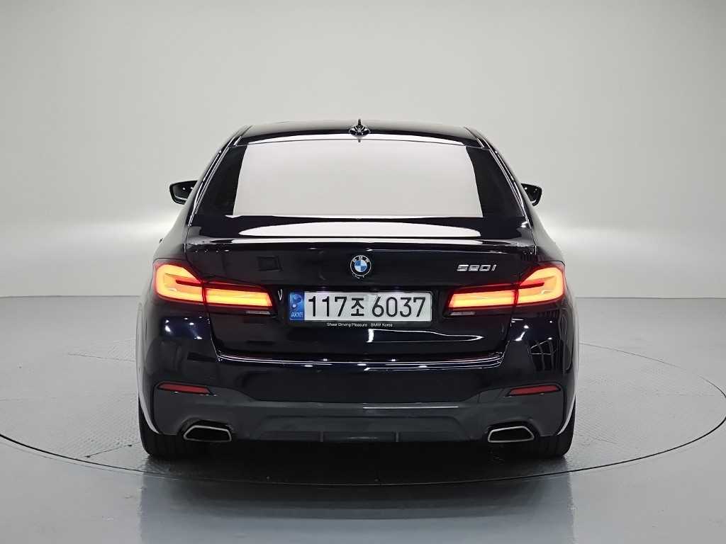 BMW 5 Series - Vista 3