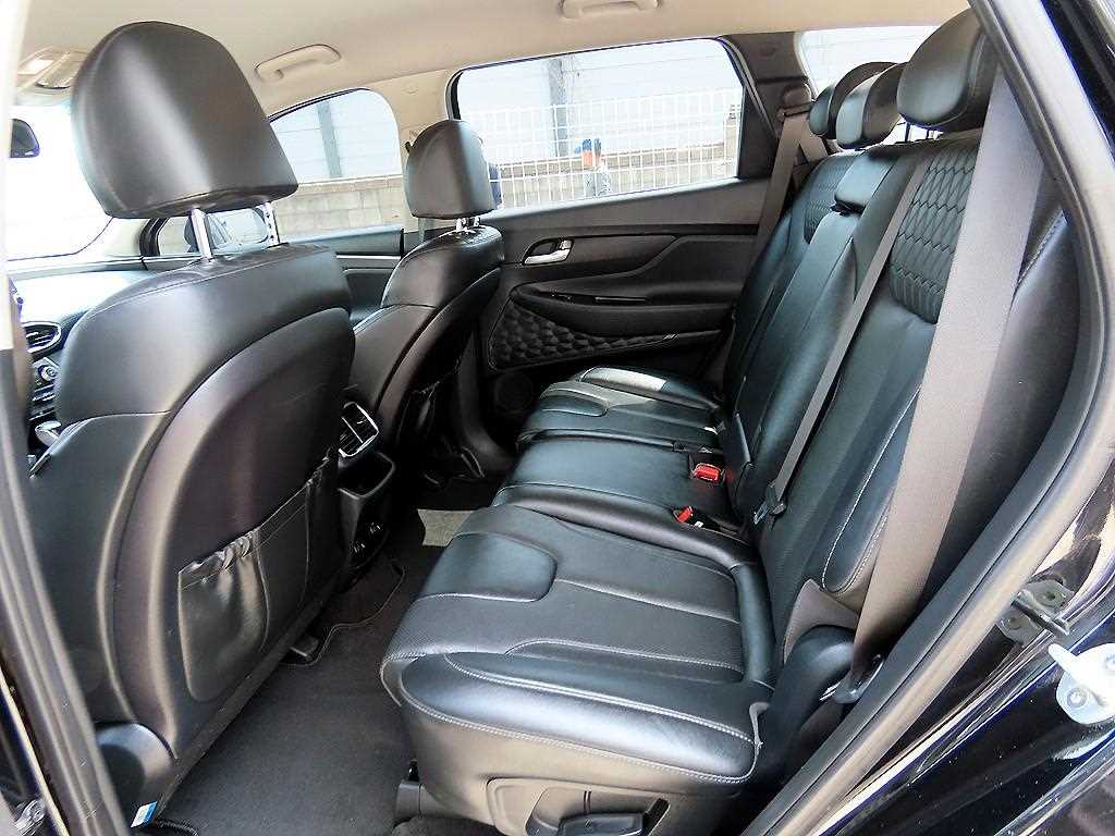 HYUNDAI Santa Fe - Vista 6