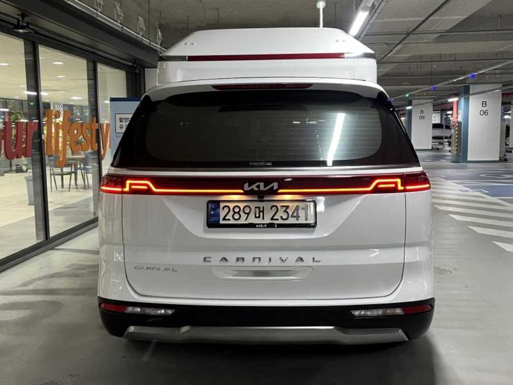 KIA Carnival - Vista 4