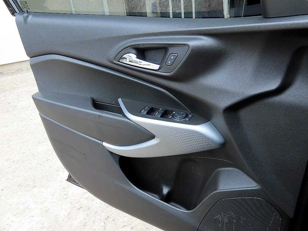 Chevrolet Trax - Vista 11