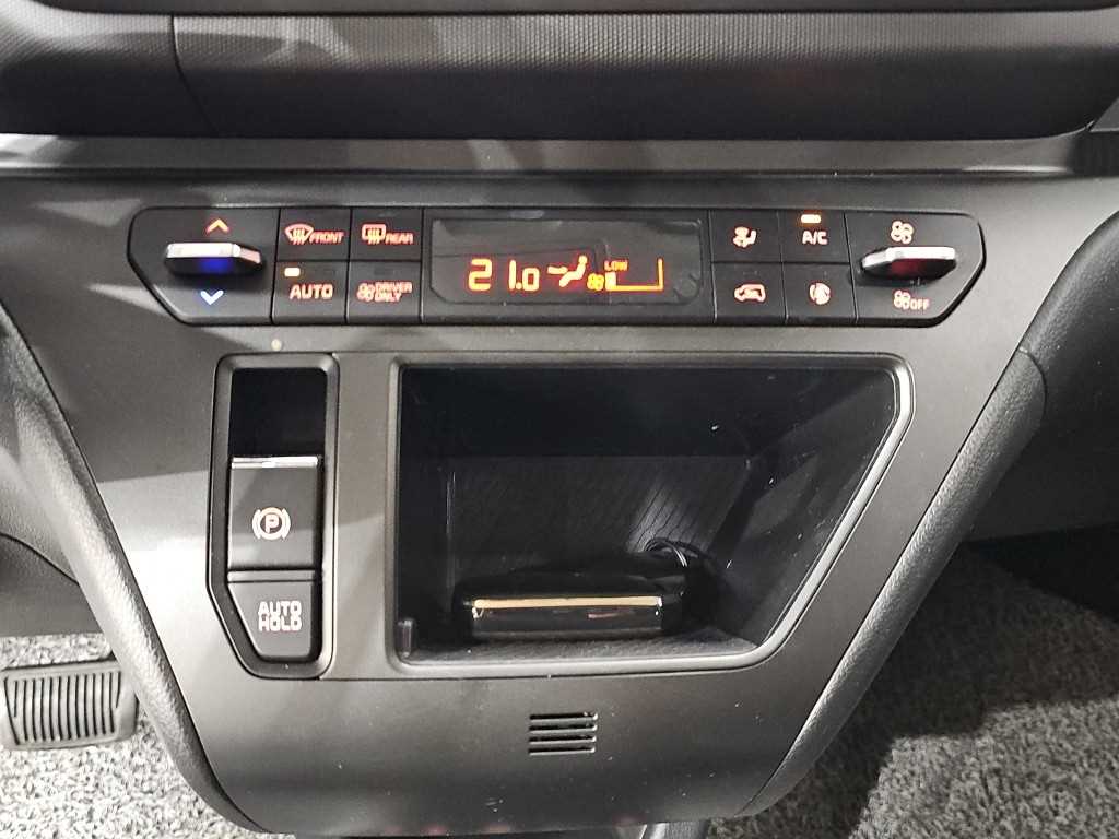 KIA Ray - Vista 10