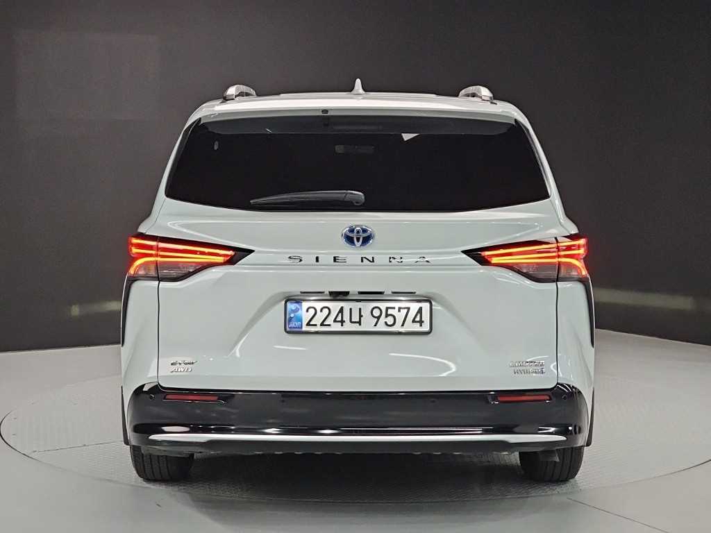 Toyota Siena - Vista 3