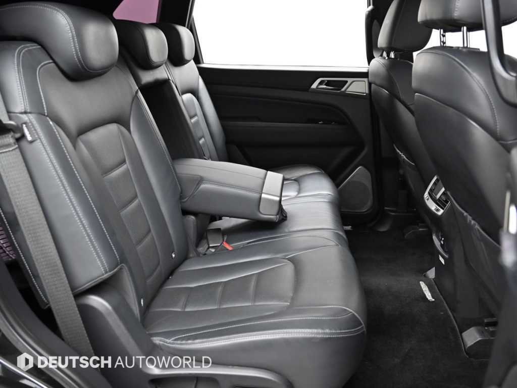 Ssangyong Rexton - Vista 12