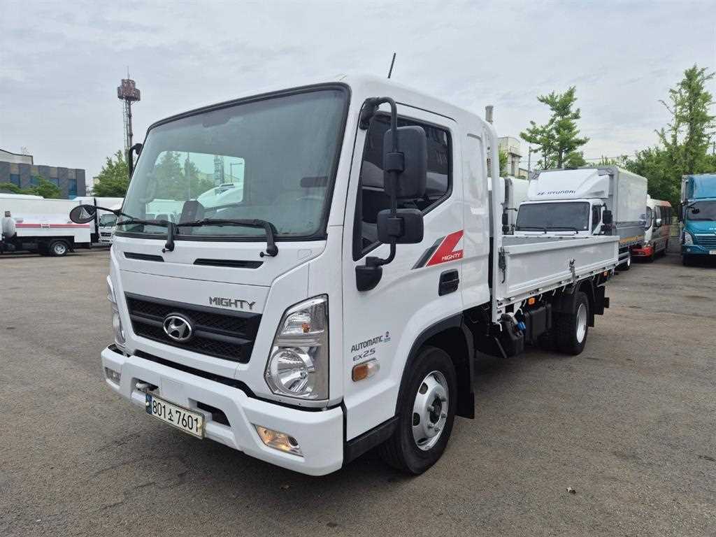 medium and large cargo Cargo 2023 Blanco - Importación desde Corea - HF Imports Iquique - Foto 1