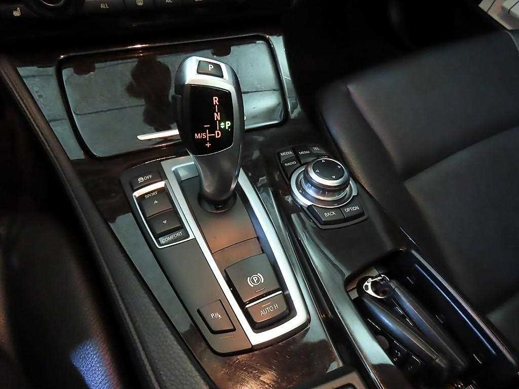 BMW 5 Series - Vista 12