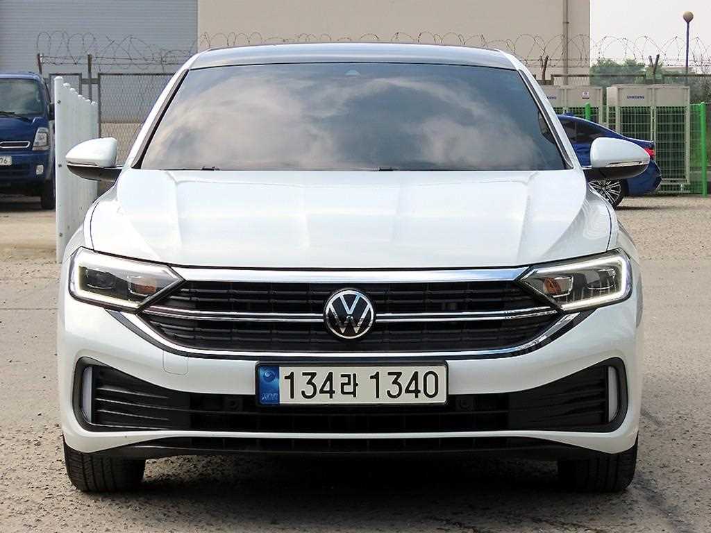 Volkswagen Jetta 2023 Blanco - Importación desde Corea - HF Imports Iquique - Foto 1