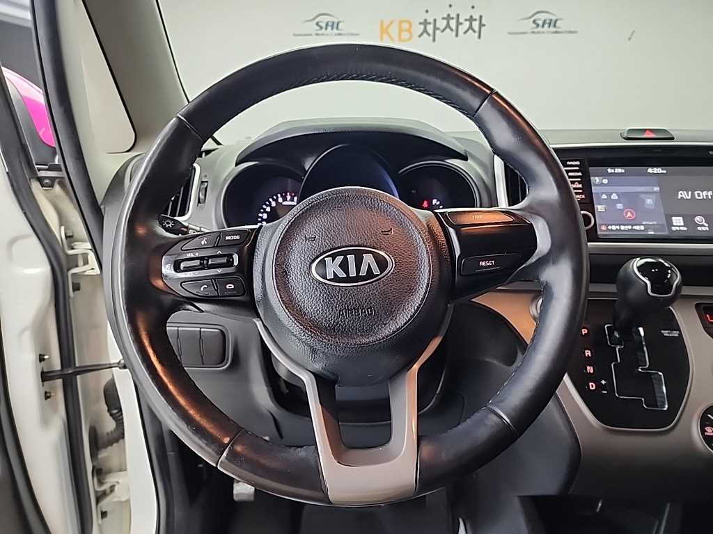 KIA Ray - Vista 9