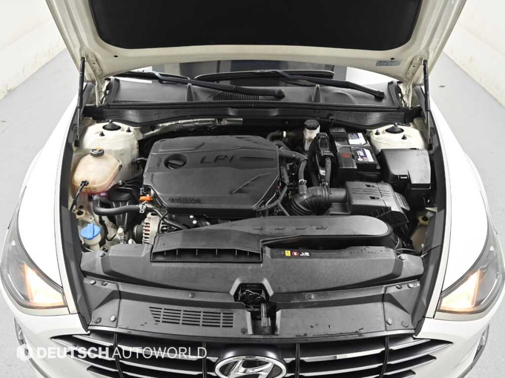 HYUNDAI Sonata - Vista 6